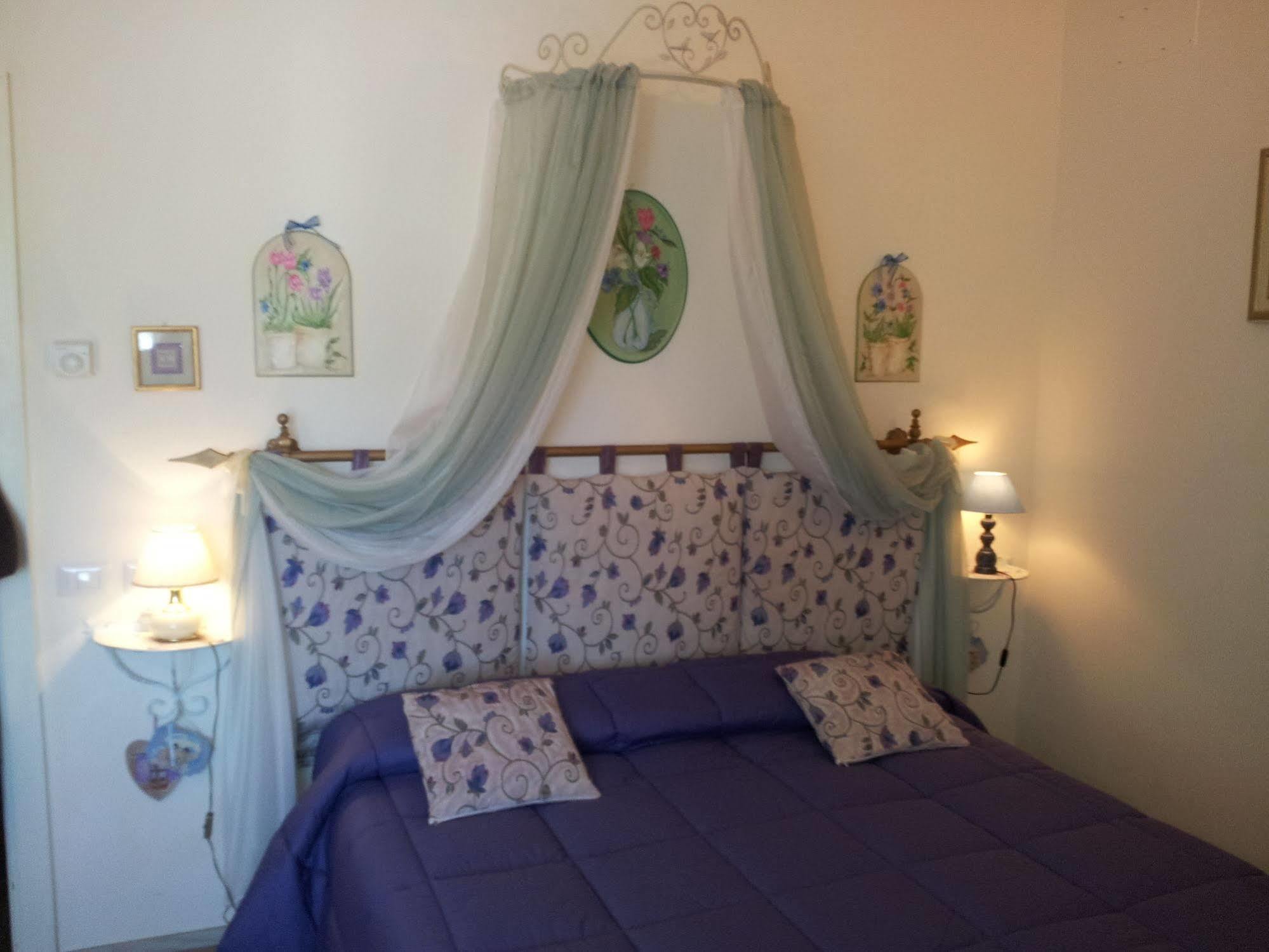 아시시 베드 앤 브렉퍼스트 아 카사 델레 파테 B&B 외부 사진